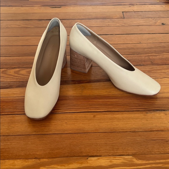 Huma Blanco "The Gabi" Leather Block Heel Pumps Bone/Light Cream - EU Size 40 - Picture 13 of 13